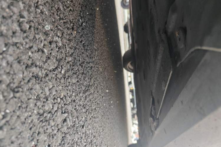 Used BMW 3 Series 2011 330i two-door coupe Chassis Front Left