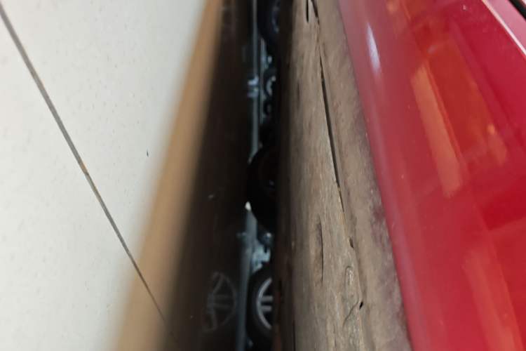 Used BMW 3 Series 2011 325i two-door coupe Chassis Front Left