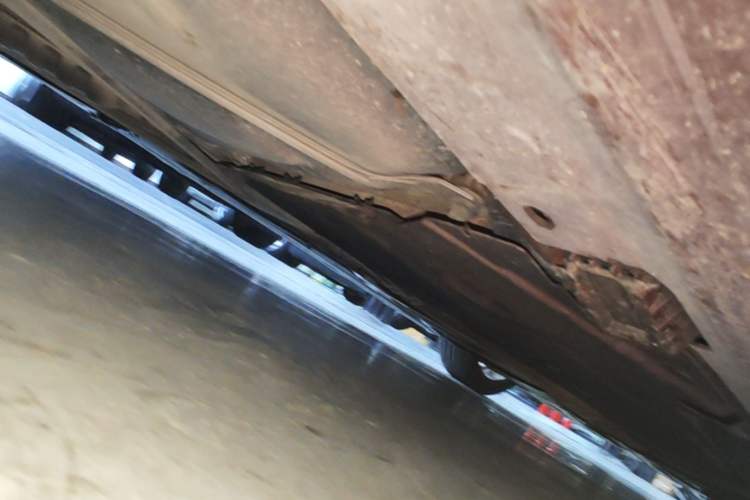 Used BMW 3 Series 2011 325i two-door coupe Chassis Rear Right