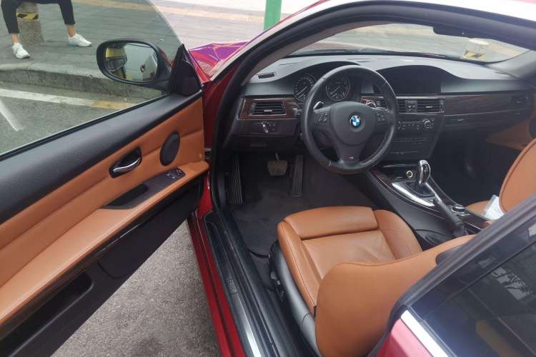 Used BMW 3 Series 2011 335i two-door coupe Driver Seat