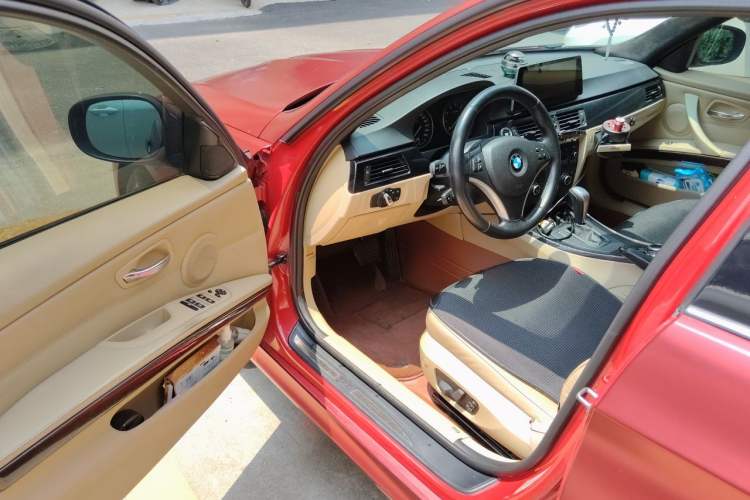 Used BMW 3 Series 2011 325i Sport Edition Driver Seat