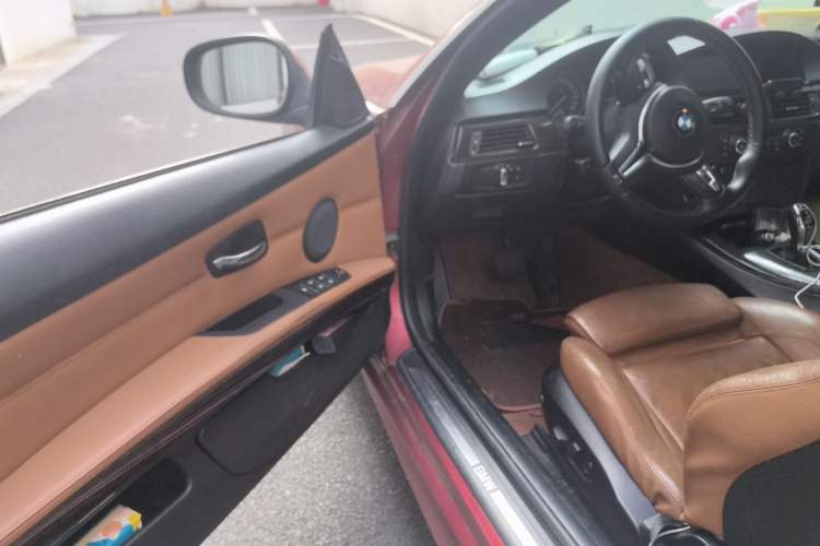 Used BMW 3 Series 2011 335i Convertible Coupe Driver Seat