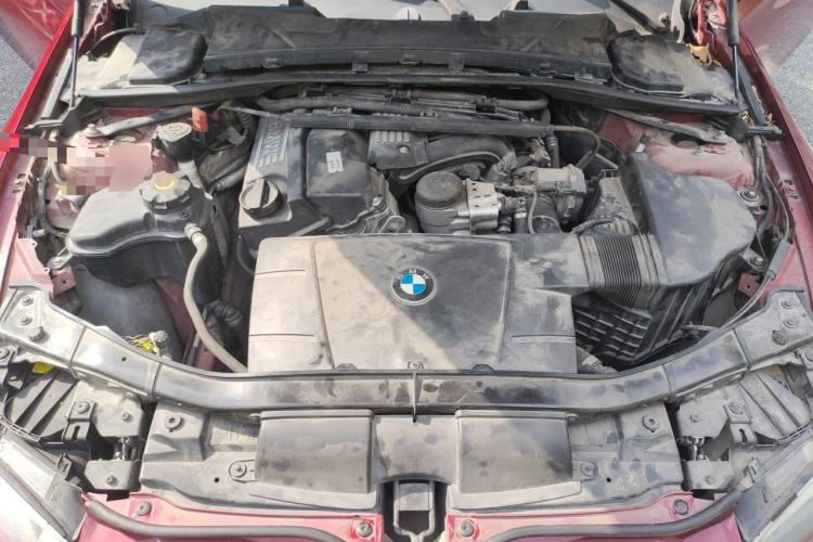 Used BMW 3 Series 2011 320i Coupe Engine Bay