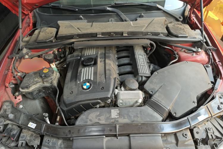 Used BMW 3 Series 2011 325i two-door coupe Engine Bay