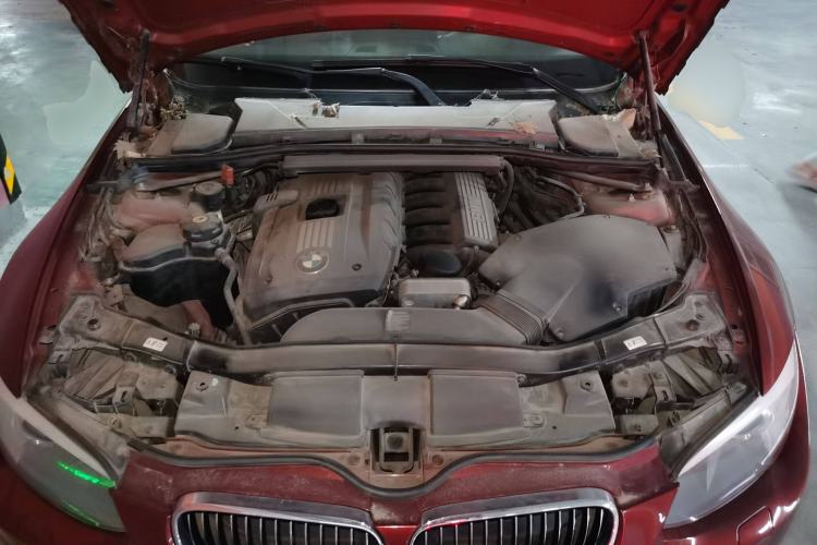 Used BMW 3 Series 2011 325i Convertible Coupe Engine Bay