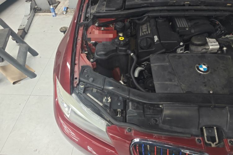 Used BMW 3 Series 2011 318i Leading Model Engine Bay Right