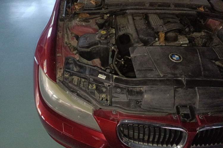 Used BMW 3 Series  Engine Bay Right