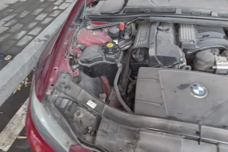 Used BMW 3 Series  Engine Bay Right