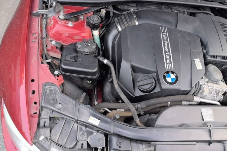 Used BMW 3 Series 2011 335i Convertible Coupe Engine Bay Right