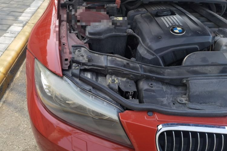 Used BMW 3 Series 2011 325i Sport Edition Engine Bay Right
