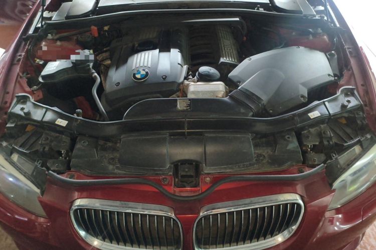 Used BMW 3 Series 2011 325i Convertible Coupe Engine Bay