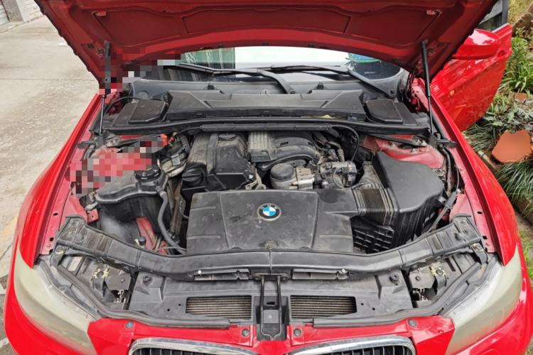 Used BMW 3 Series 2011 320i Sport Edition Engine Bay