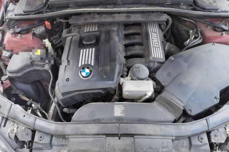 Used BMW 3 Series 2011 325i Sport Edition Engine Bay