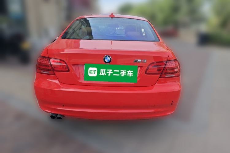 Used BMW 3 Series 2011 325i two-door coupe Exterior 4
