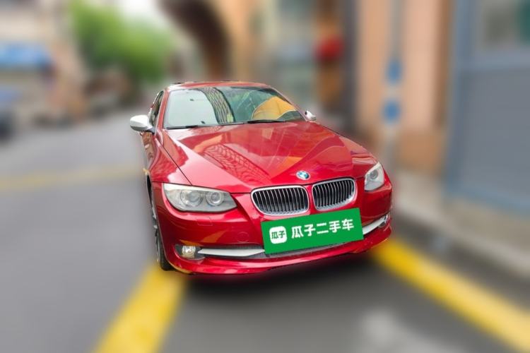 Used BMW 3 Series 2011 320i Convertible Coupe Front Right 45 Deg