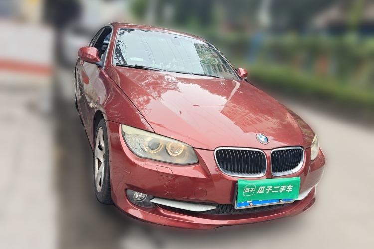 Used BMW 3 Series 2011 320i Convertible Coupe Front Right 45 Deg