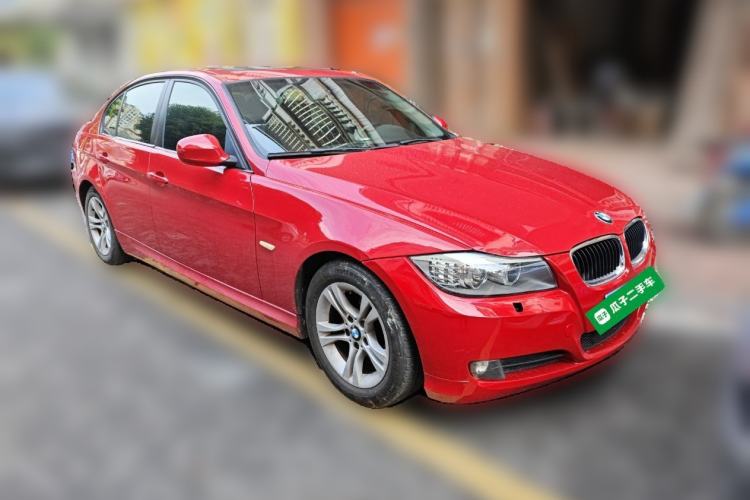 Used BMW 3 Series 2011 320i Sport Edition Front Right 45 Deg