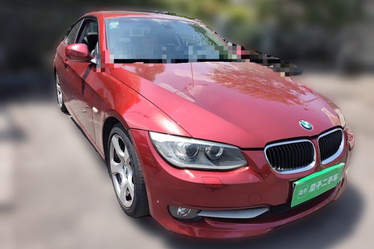 Used BMW 3 Series 2011 320i Coupe Front Right 45 Deg