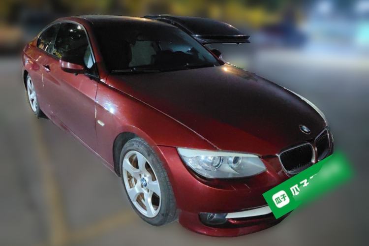 Used BMW 3 Series 2011 320i Coupe Front Right 45 Deg