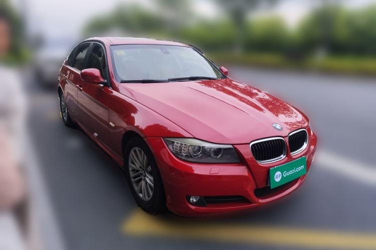 Used BMW 3 Series 2011 320i Sport Edition Front Right 45 Deg