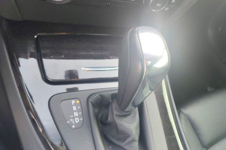 Used BMW 3 Series 2011 320i Coupe Gear Lever