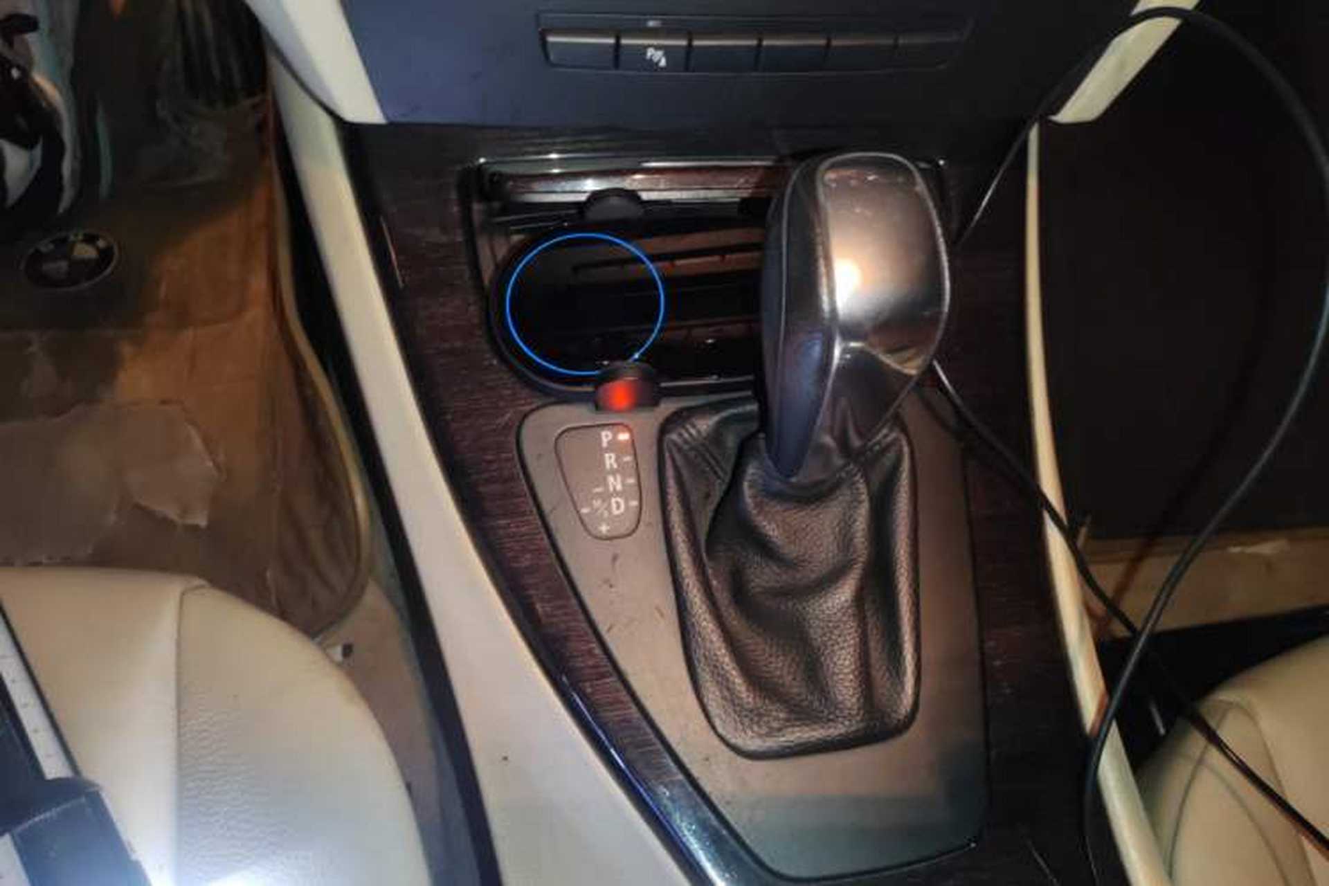Used BMW 3 Series 2011 330i Convertible Coupe Gear Lever