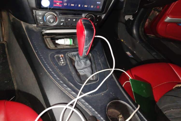 Used BMW 3 Series 2011 320i Convertible Coupe Gear Lever