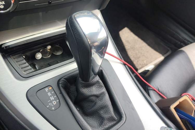 Used BMW 3 Series 2011 320i Coupe Gear Lever