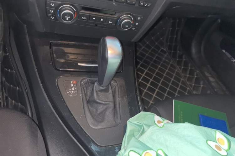 Used BMW 3 Series  Gear Lever