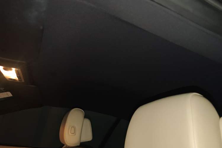 Used BMW 3 Series 2011 325i Convertible Coupe Headliner
