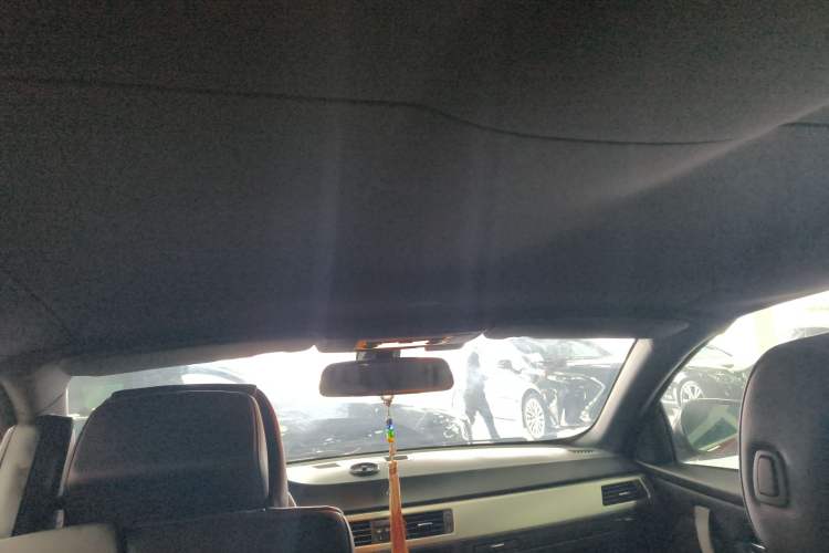 Used BMW 3 Series 2011 320i Convertible Coupe Headliner