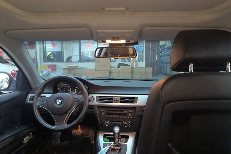 Used BMW 3 Series 2011 320i Coupe Headliner