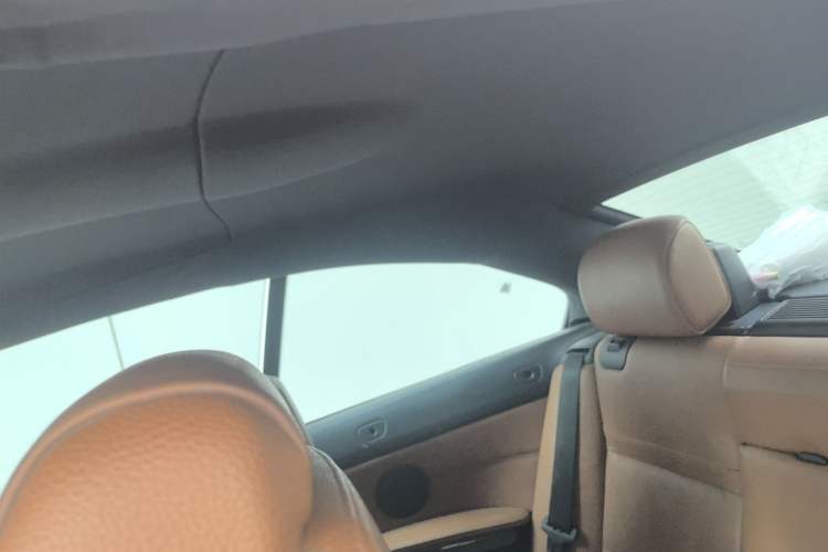 Used BMW 3 Series 2011 335i Convertible Coupe Headliner