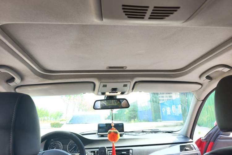 Used BMW 3 Series 2011 320i Sport Edition Headliner