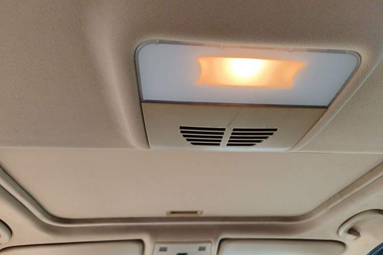 Used BMW 3 Series 2011 318i Leading Model Headliner