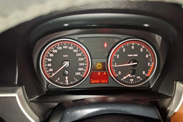 Used BMW 3 Series 2011 325i Convertible Coupe Instrument Cluster