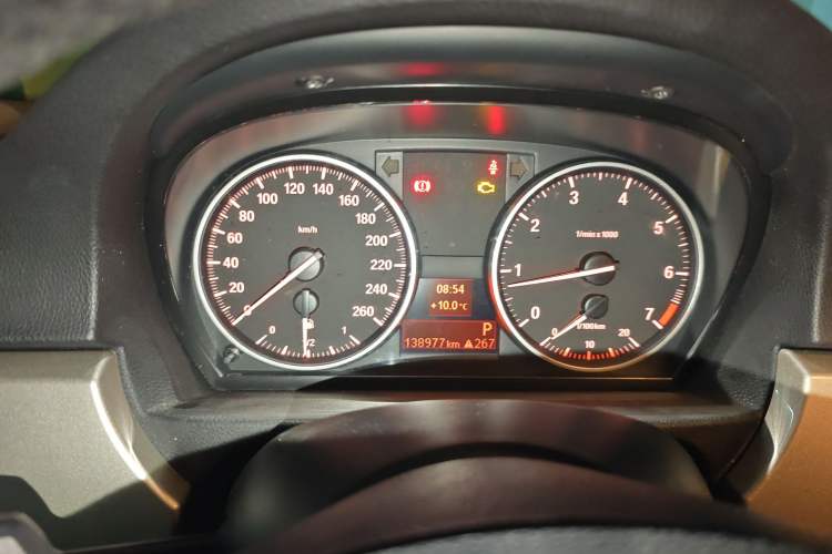 Used BMW 3 Series 2011 320i Luxury Edition Instrument Cluster