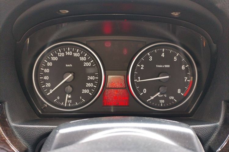 Used BMW 3 Series 2011 330i Convertible Coupe Instrument Cluster