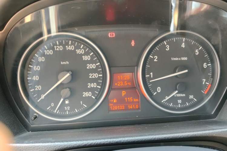Used BMW 3 Series 2011 325i Sport Edition Instrument Cluster