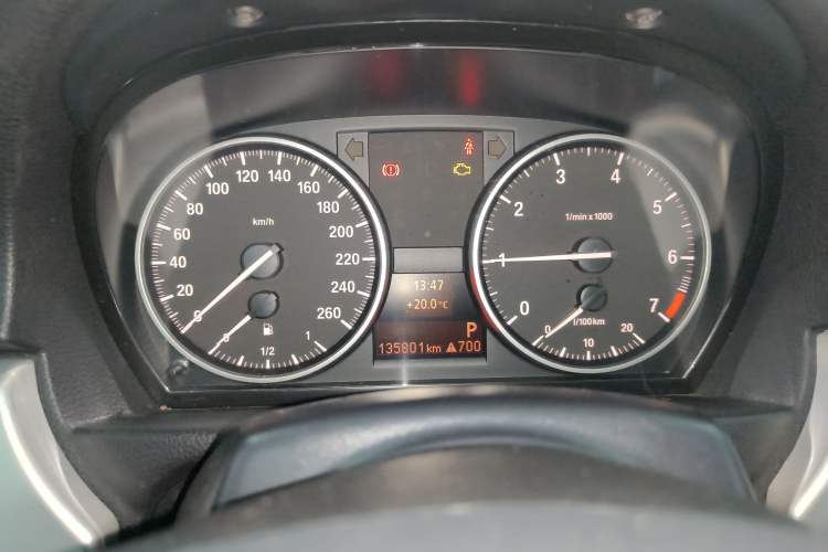 Used BMW 3 Series 2011 320i Convertible Coupe Instrument Cluster