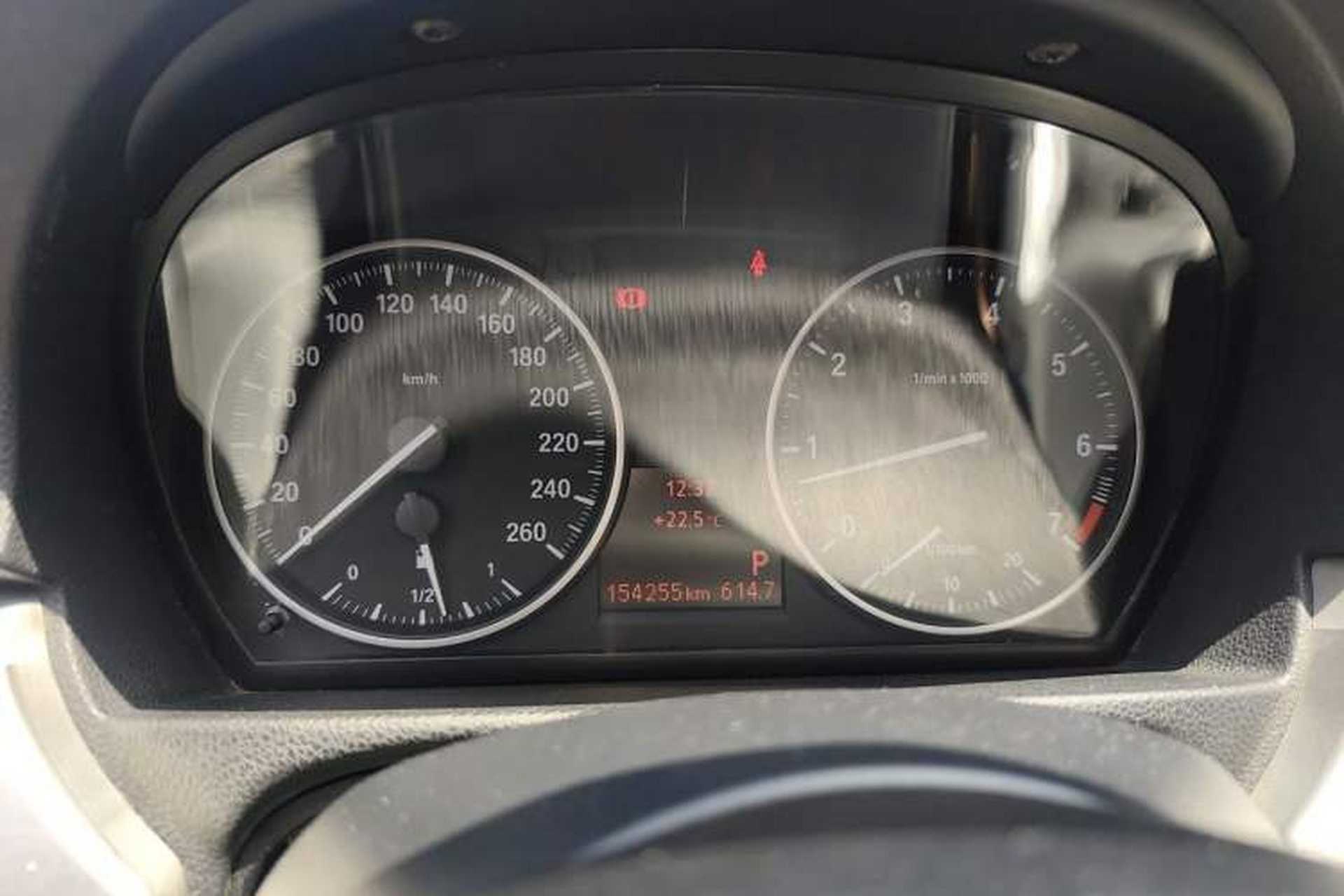 Used BMW 3 Series 2011 320i Coupe Instrument Cluster