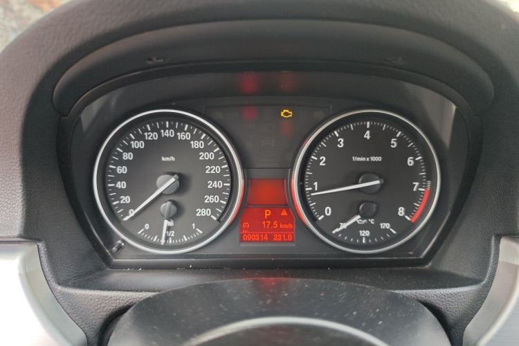 Used BMW 3 Series 2011 325i two-door coupe Instrument Cluster