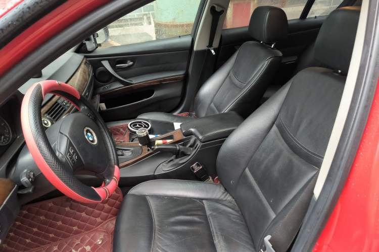 Used BMW 3 Series 2011 320i Sport Edition Left Front Seat