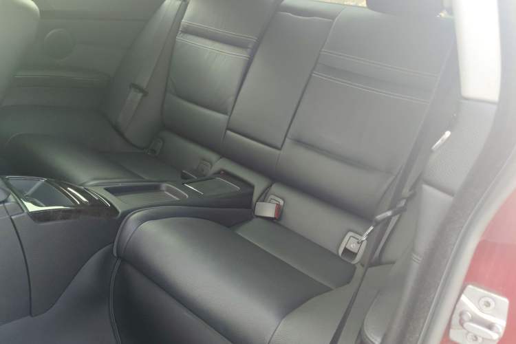 Used BMW 3 Series 2011 320i Coupe Left Rear Seat