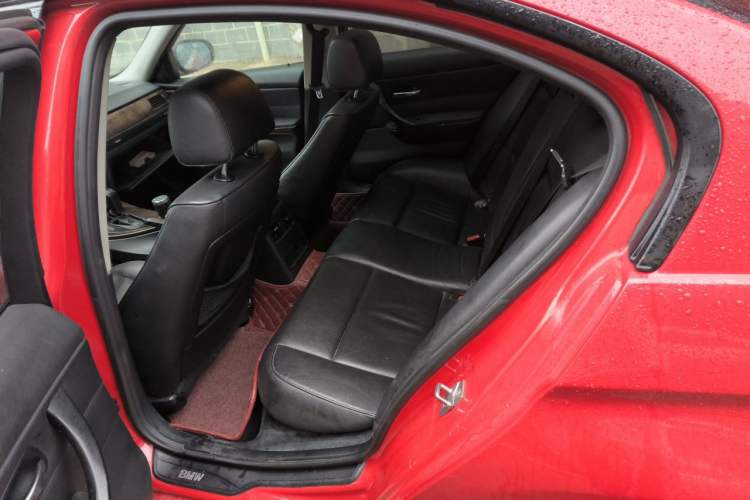 Used BMW 3 Series 2011 320i Sport Edition Left Rear Seat