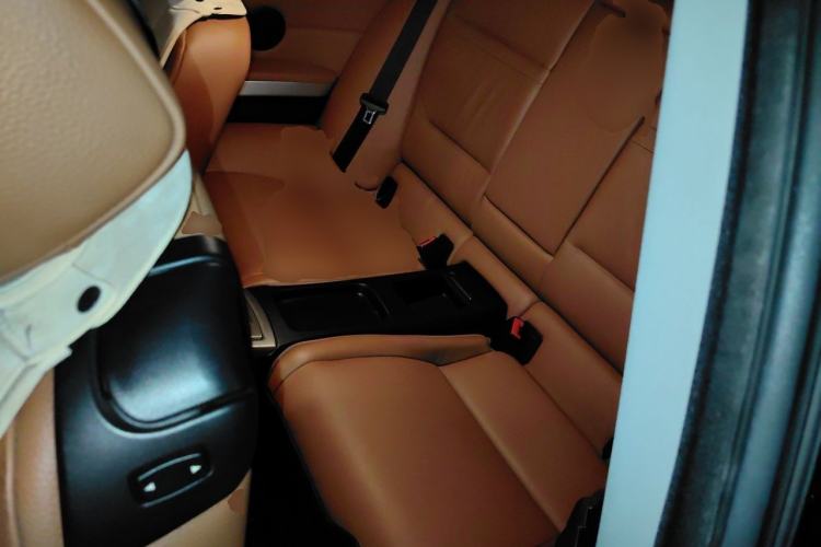Used BMW 3 Series 2011 320i Coupe Left Rear Seat