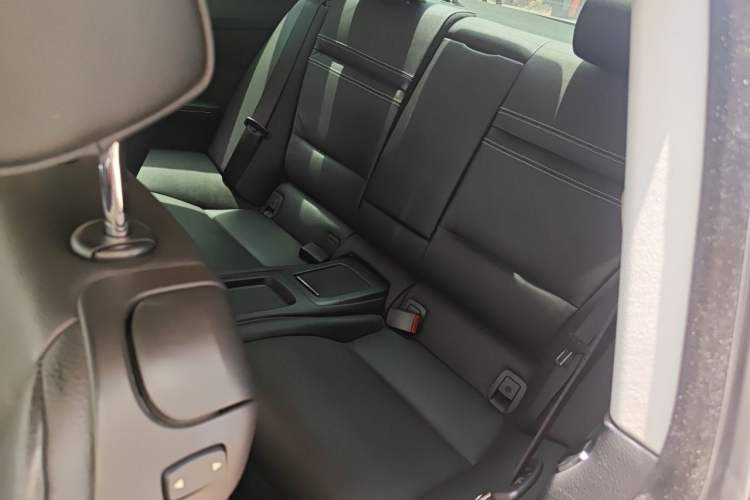 Used BMW 3 Series 2011 320i Coupe Left Rear Seat