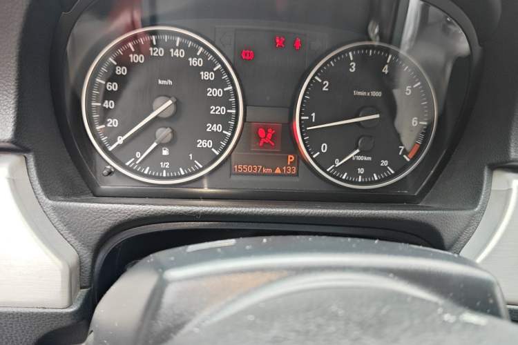 Used BMW 3 Series 2011 320i Convertible Coupe Odometer Close Up