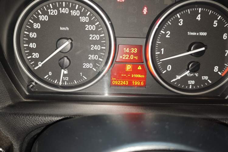 Used BMW 3 Series 2011 335i two-door coupe Odometer Close Up