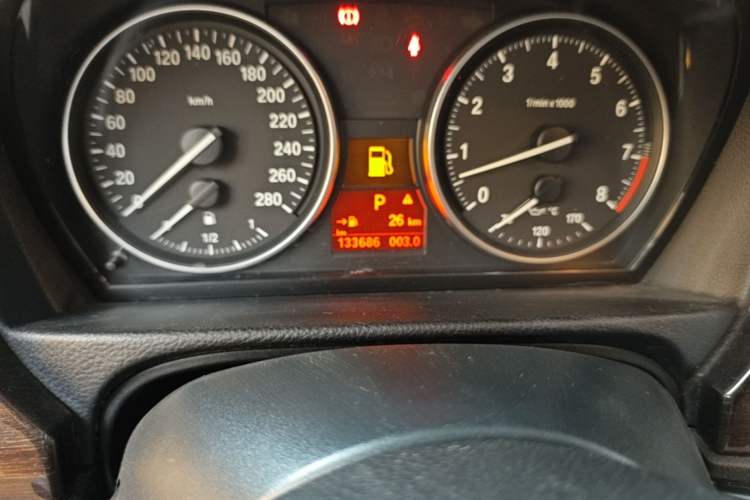 Used BMW 3 Series 2011 325i two-door coupe Odometer Close Up